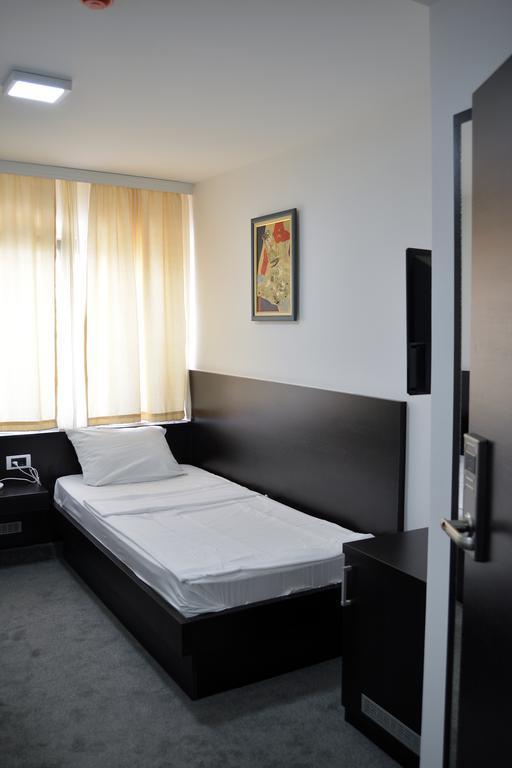 Hotel Golf Kruševac Rom bilde