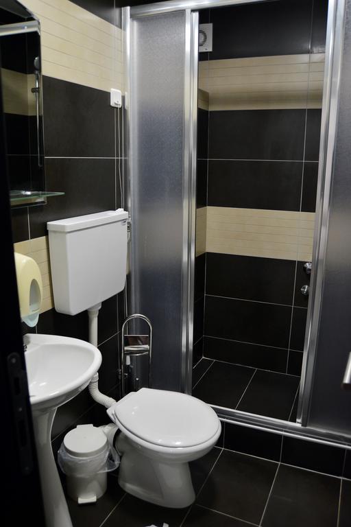 Hotel Golf Kruševac Rom bilde